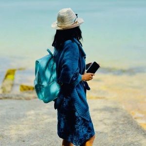 Meet your Posher, Ping